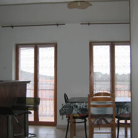 Avec Vue Sur A Port-vendres, 60 M², Balcons. *