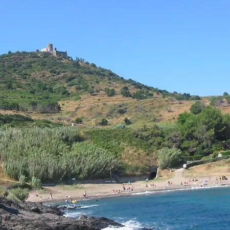 Apartament Avec Vue Sur A Port-vendres, 60 M², Balcons.