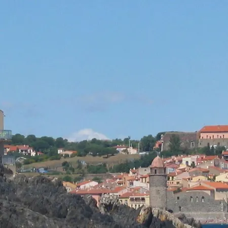 Apartament Avec Vue Sur A Port-vendres, 60 M², Balcons. Port Vendres