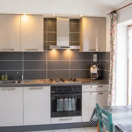 Avec Vue Sur A Port-vendres, 60 M², Balcons. Апартаменты *