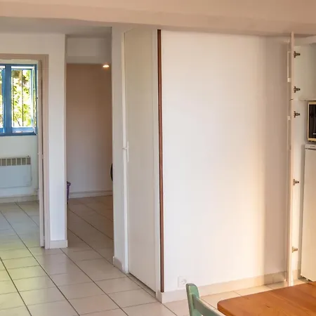 Avec Vue Sur A Port-vendres, 60 M², Balcons. * Пор-Вандр