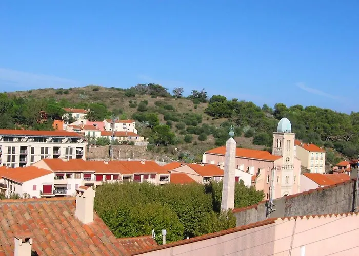 Avec Vue Sur A Port-vendres, 60 M², Balcons. Apartment